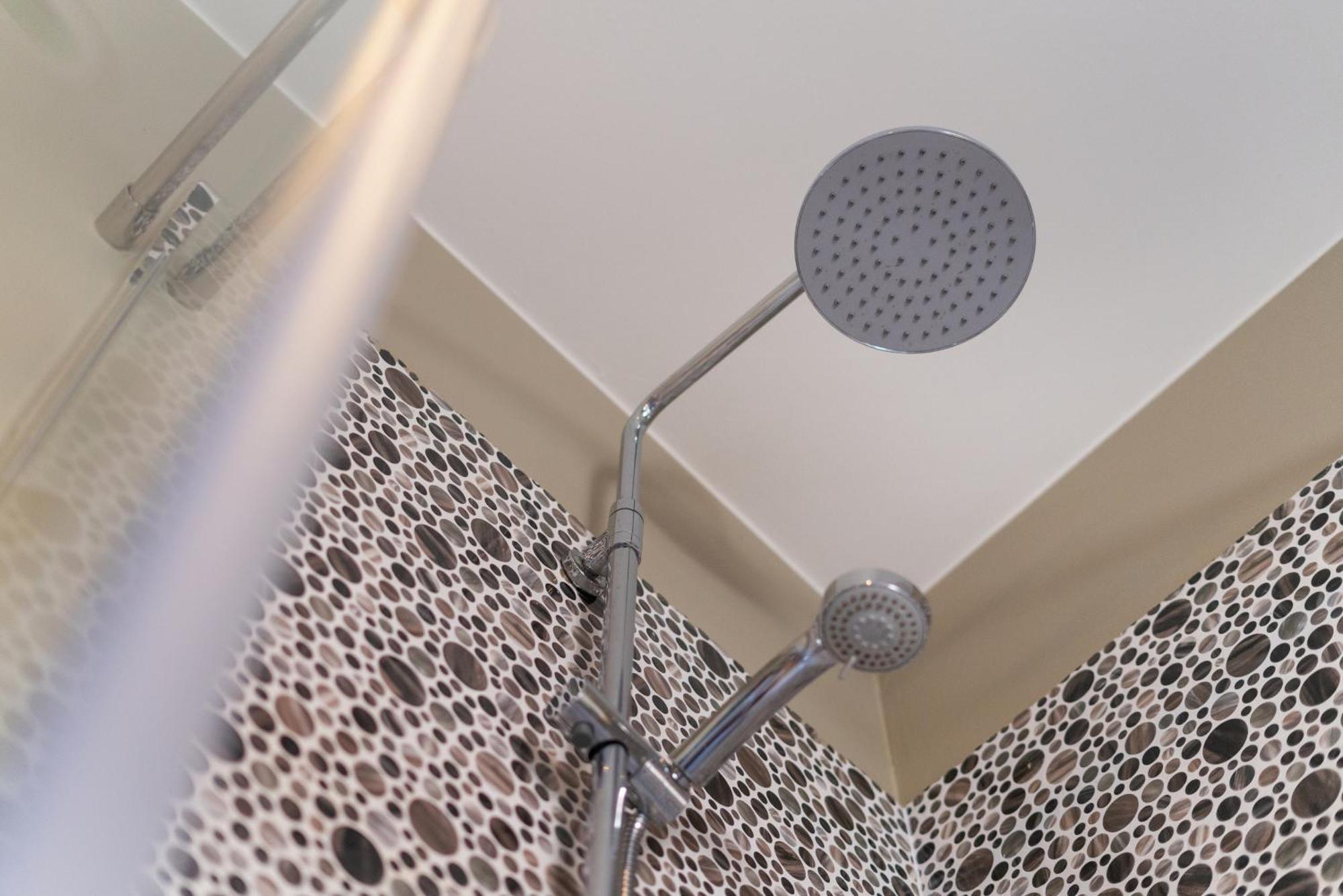 Spacious Guest Suites Near Historic Market - 5 Min Walk Bruges Luaran gambar
