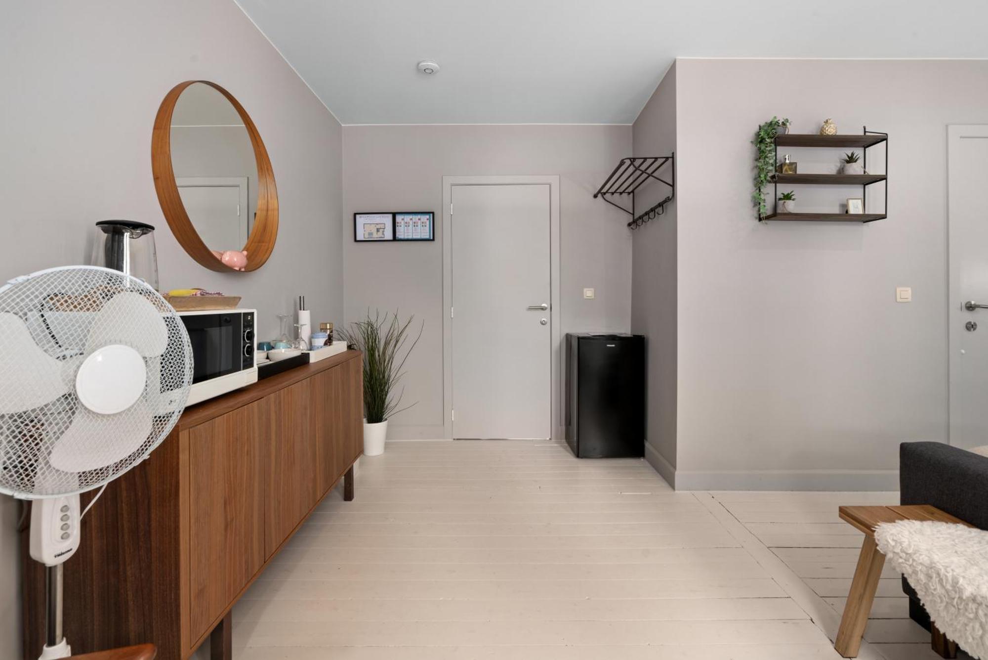 Spacious Guest Suites Near Historic Market - 5 Min Walk Bruges Luaran gambar