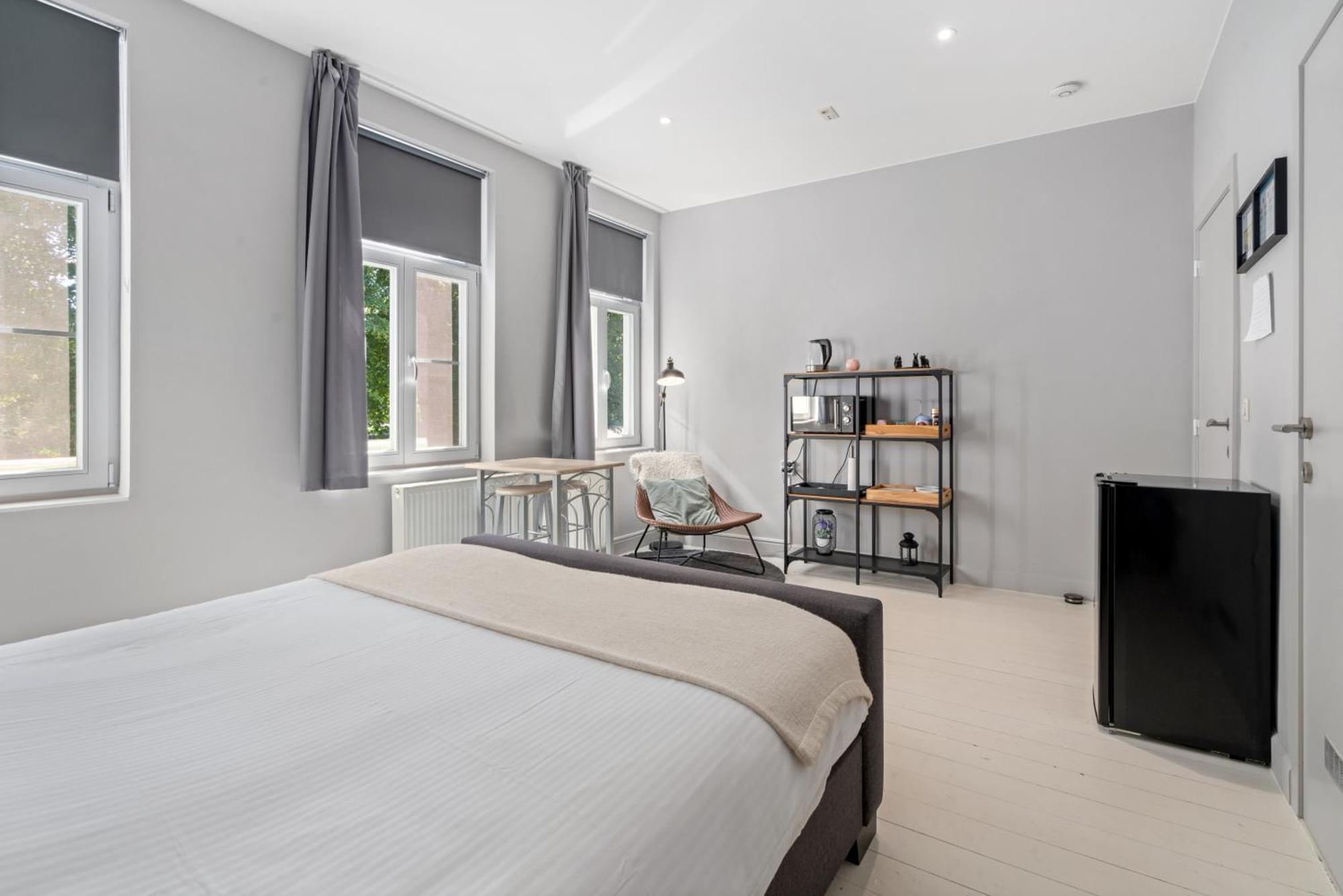 Spacious Guest Suites Near Historic Market - 5 Min Walk Bruges Luaran gambar