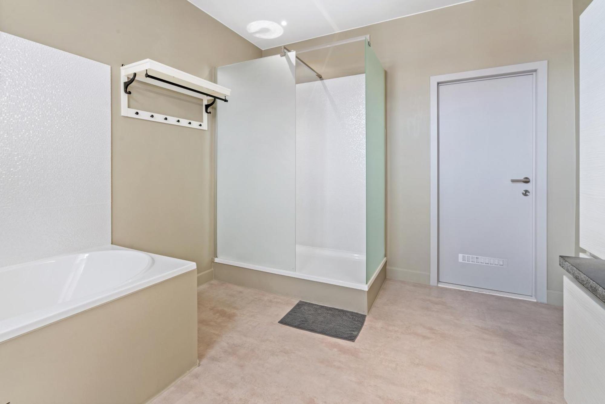 Spacious Guest Suites Near Historic Market - 5 Min Walk Bruges Luaran gambar